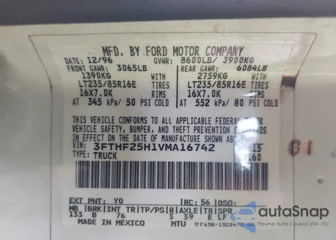 1997 Ford F-250 Xl z USA, uszkodzony, nr VIN 3FTHF25H1VMA16742